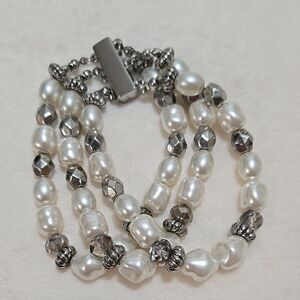Silver and White Pearl Bracelet